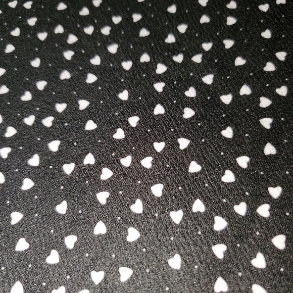 Heart Print Pencil Skirt - Picture 5 of 6